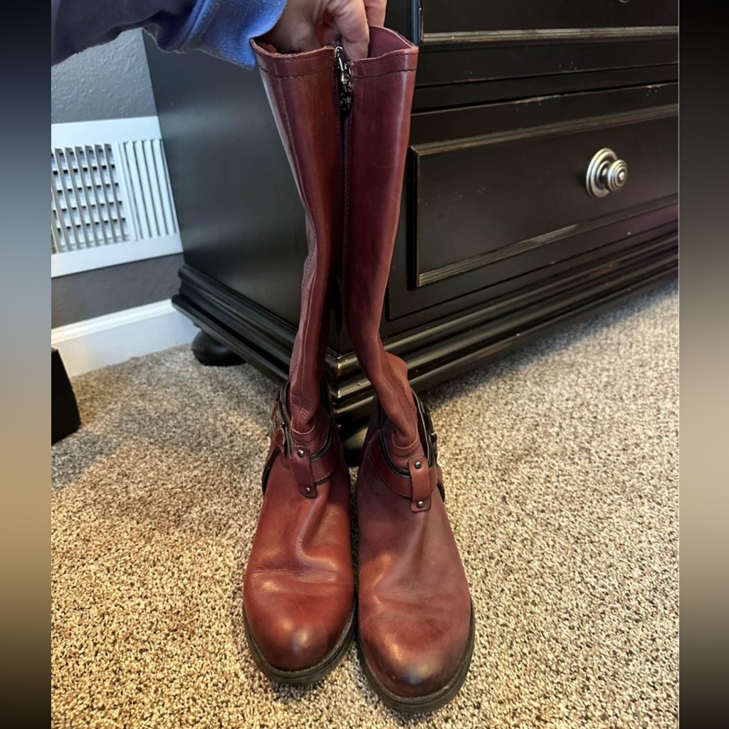 Etienne Aigner Leather Maroon Knee High Boots. Size 7, No Box. Smoke Free Home.